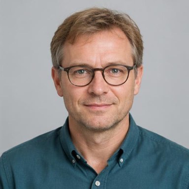 Sorin Călinescu — personaj editorial fictiv